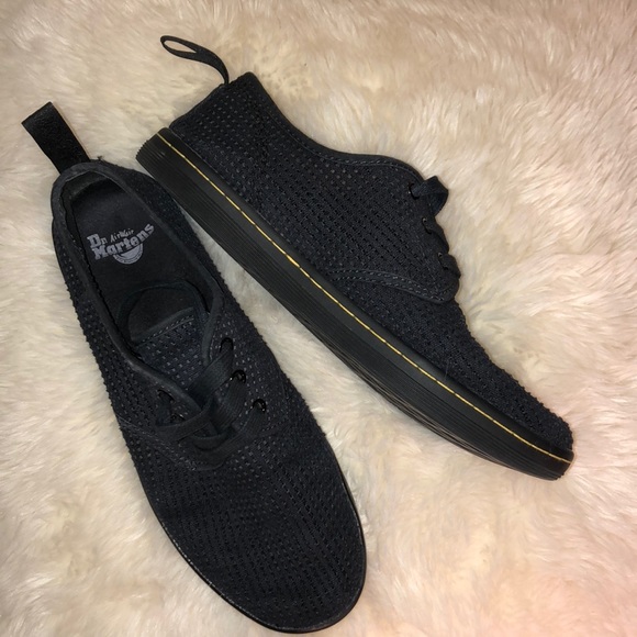 dr martens canvas shoes womens